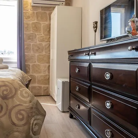 Penzion Palace Queen Mary I Luxury Split