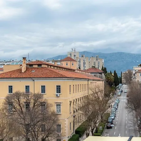 Penzion Palace Queen Mary I Luxury Split