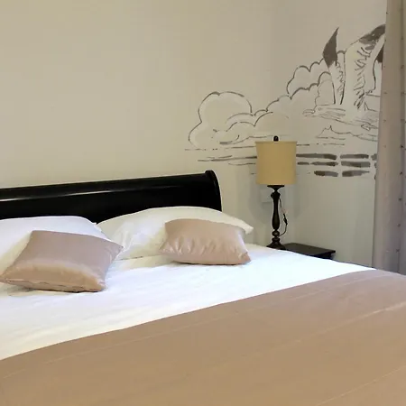 Palace Queen Mary I Luxury 4* 斯普利特