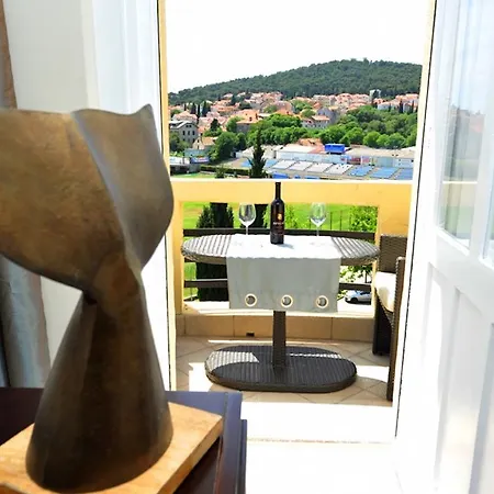 Palace Queen Mary I Luxury 4* Split