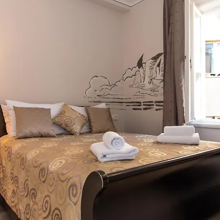 Palace Queen Mary I Luxury 4*