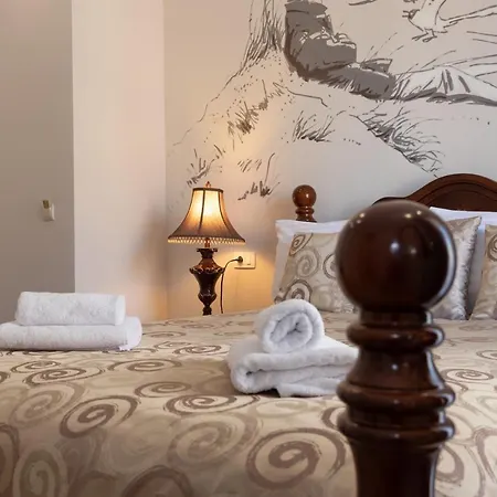 Palace Queen Mary I Luxury 4*
